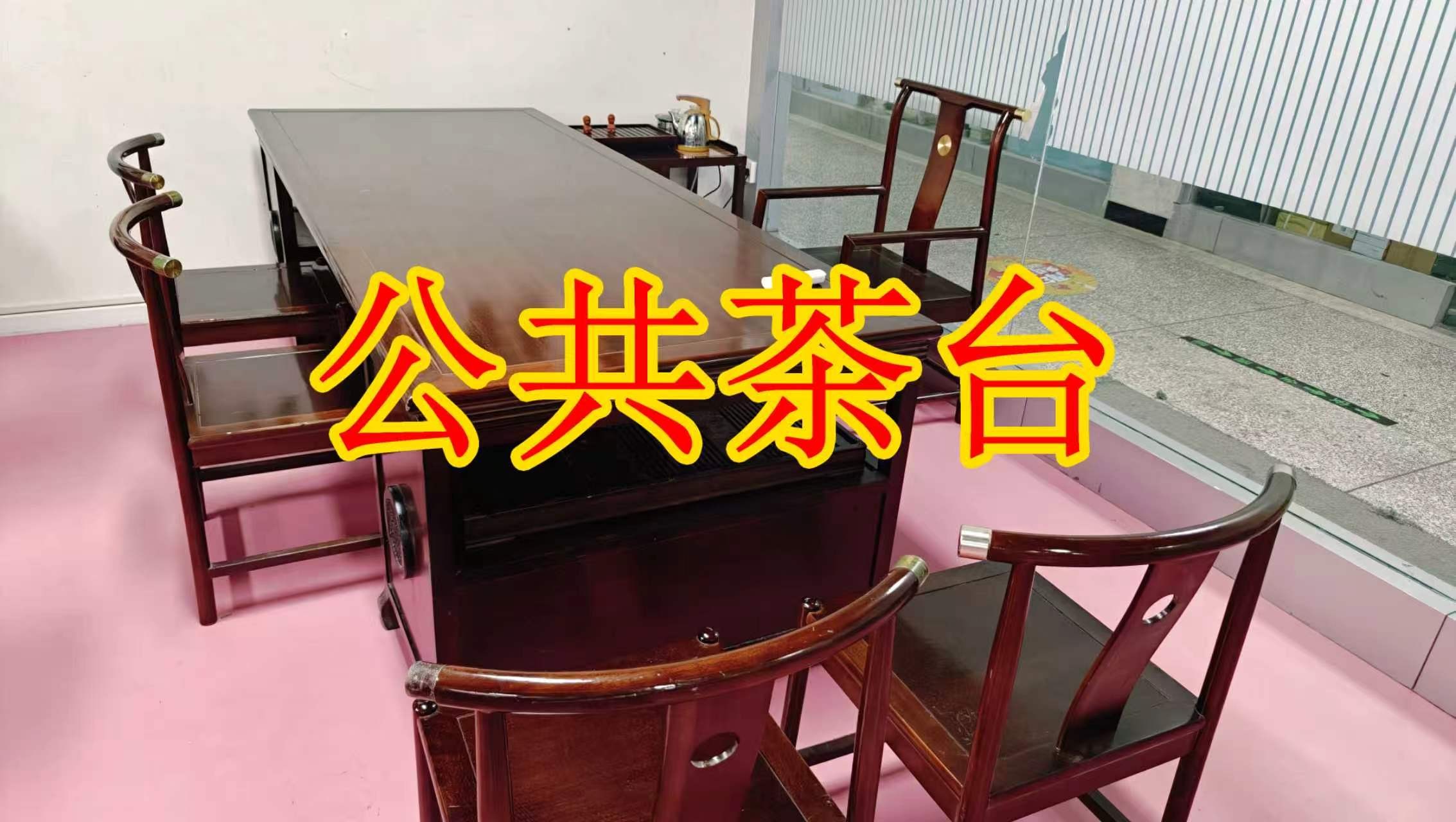 洛阳北航科技园面积灵活：小面积办公室至大面积办公、经营空间均可选择； 部分房源可注册公司，满足企业办公需求； 商铺临街，具备上下水、用电等经营条件； 适合副食品、茶叶、酒水、百货、电商、培训、办公等多种行业。